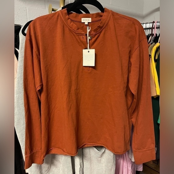 DONNI Long Sleeve Henley Cinnamon - Picture 2 of 5